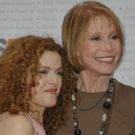 Bernadette Peters Recalls Fond Memories of Mary Tyler Moore