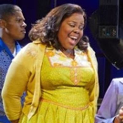 STAGE TUBE: DREAMGIRLS Amber Riley and Liisi LaFontaine Bring the Belt on 'Listen' Duet