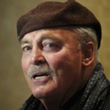 Stacy Keach to Return as Ernest Hemingway in PAMPLONA at the Goodman