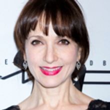 Broadway Vet Bebe Neuwirth to Perform in Support of Arena Stage This Spring
