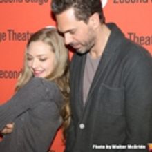 Off-Broadway Co-Stars Amanda Seyfried and Thomas Sadoski Expecting First Child