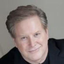 Bay Street Theater Welcomes Darrell Hammond Tonight