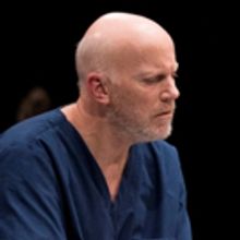 BWW Review: Gripping FROZEN at ArtsWest Feels Like a Documentary at Times