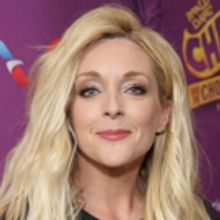 Jane Krakowski Performs at LIVE! from the Rainbow Room Tonight