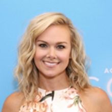 Laura Bell Bundy Ties the Knot to Long-Time Boyfriend Thom Hinkle