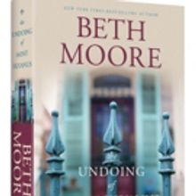 Beth Moore Unveils THE UNDOING OF SAINT SILVANUS on TBN's 'Praise', 10/27