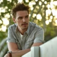 NASHVILLE Star Riley Smith Releases New Single 'I'm on Fire' via The Boot