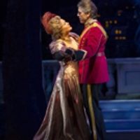 BWW Review: THE MERRY WIDOW Comes Up Singing at Lyric Opera Photo
