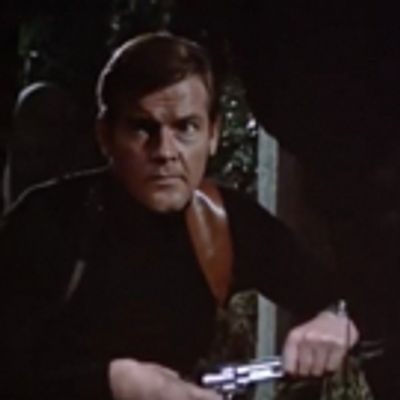 Iconic JAMES BOND Star Roger Moore Dies at 89