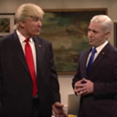 STAGE TUBE: Alec Baldwin's Trump Returns to SNL, Talks Hamilton and First Week as President-Elect
