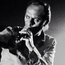 BWW Review: PETER MURPHY Strips at Le Poisson Rouge