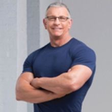 Food Network Chef Robert Irvine Brings No-Nonsense Cooking to MPAC Tonight