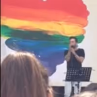 STAGE TUBE: Matt Cardle Sings 'Bring Him Home' in Honor of Orlando Victims at West… Video