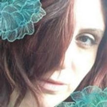 Adriana Napolitano Brings MAKING WAVES to the Metropolitan Room Tonight