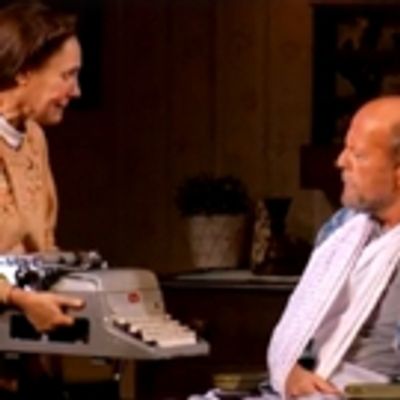 STAGE TUBE: Watch Highlights of Bruce Willis & Laurie Metcalf in MISERY on Broadway!