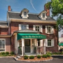 Treat Mom to DINING and THEATER in NJ