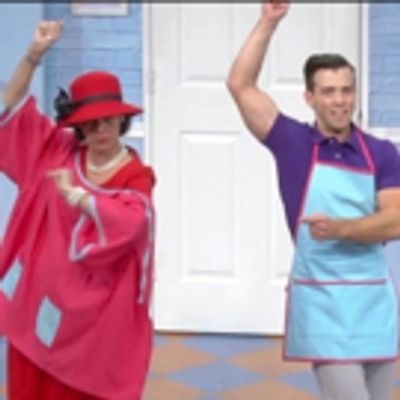 TV: SHEAR MADNESS Finally Opens in New York- Go Inside Opening Night!