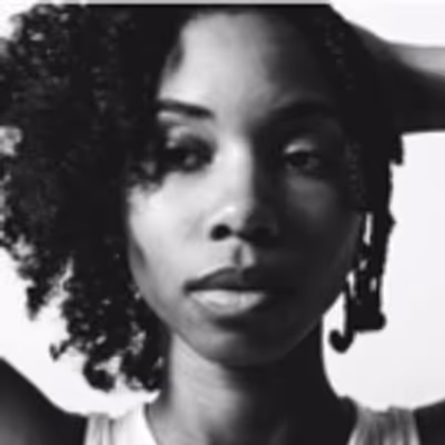 BWW Interview: Singer and Songwriter Dev11n