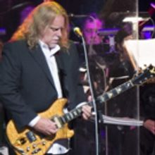 BWW Review: 'The Jerry Garcia Symphonic Celebration' A Wonderful Tribute Held at Ravi