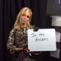 STAGE TUBE: Nominees Weigh In - How Tall is Tonys Host Kristin Chenoweth? Video