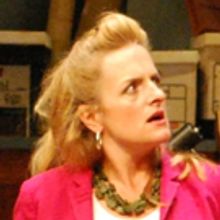 BWW Review: A Riveting MAY QUEEN Arrives at the Cape Playhouse