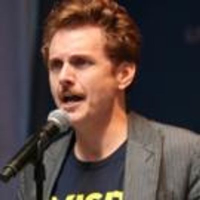 TV: Jason Danieley Sings from THE VISIT at Stars in the Alley!