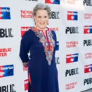 BEACHES Star Bette Midler 'Can't Wait' to Watch Idina Menzel in Upcoming TV Reboot