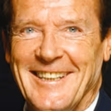 James Bond Star Sir Roger Moore Returns to King's Theatre Glasgow