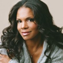 BWW Review: The Queen of Broadway, Audra McDonald Returns to Chicago at Steppenwolf T