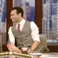 VIDEO: HOLIDAY INN's Corbin Bleu Talks Wedding Vows & More on 'Live' Video