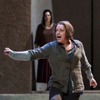 BWW Opera Review: Met's New ELEKTRA Has the Cast and Conductor--But Where's the Catha Photo