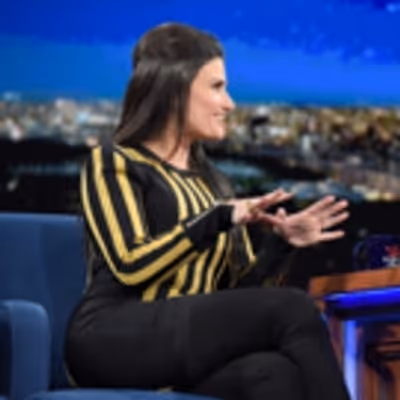 VIDEO: Idina Menzel on Performing at White House, Upcoming Tour & More on LATE SHOW