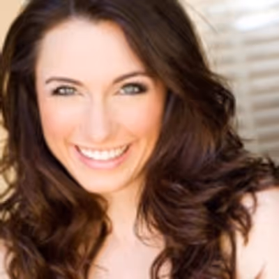BWW Interview: Melissa Glasgow Spreads Holiday Cheer in RUDOLPH THE RED-NOSED REINDEER: THE MUSICAL