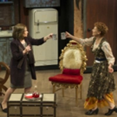 BWW Review: Lindsay Crouse Enlivens LETTICE AND LOVAGE at Gloucester Stage Company