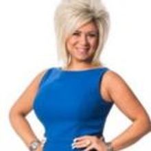 Theresa Caputo Coming to Joe Louis Arena, 11/2
