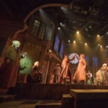 BWW Review: Lyric Theatre's Holiday Classic A CHRISTMAS CAROL Returns with Spectacula