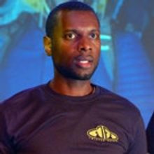 This Fall, Jet City Improv's TWISTED FLICKS Gives Old Movies New Life