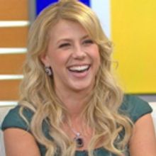 VIDEO: 'Fuller House' Star Jodie Sweetin to Compete on DANCING WITH THE STARS