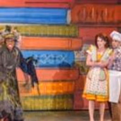 BWW Reviews: The MUNY's Awesome INTO THE WOODS at Forest Park
