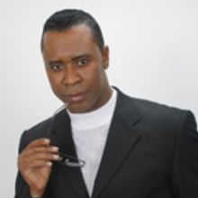 Stogie Kenyatta's Solo Show 'THE WORLD IS MY HOME' Returns to Academy Theatre