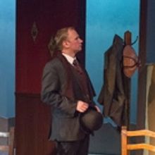 Raven Theatre Sets 'SHERLOCK HOLMES' Cast, Creative Team