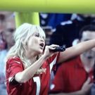 VIDEO: HAIRSPRAY LIVE's Kristin Chenoweth Performs National Anthem on NBC's 'Sunday…