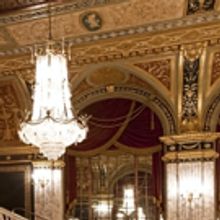 Palace Theatre Reinstates Tours