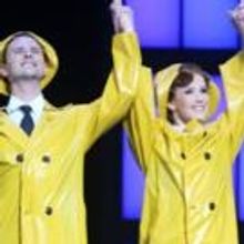 Photo Coverage: Cast of SINGIN' IN THE RAIN Takes Opening Bow in Manila