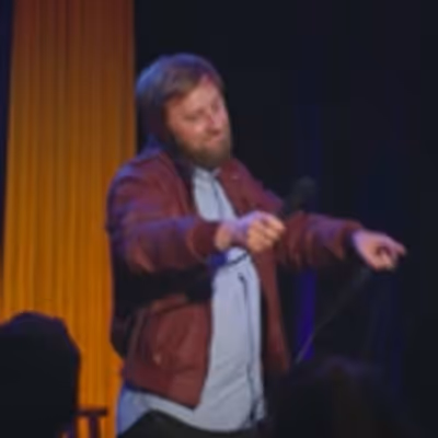 VIDEO: First Look - Netflix Comedy Special SCOVEL TRIES STAND-UP FOR THE FIRST TIME