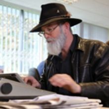 TERRY PRATCHETT: BACK IN BLACK Documents Unfinished Autobiography Before His Death Fr