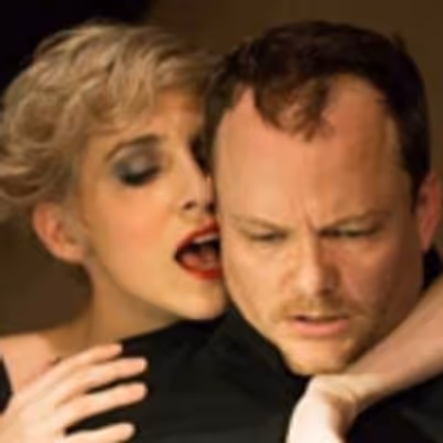 BWW Interview: Guy Roberts, Prague Shakespeare Co. AD, Talks Directing VENUS IN FUR for Main Street