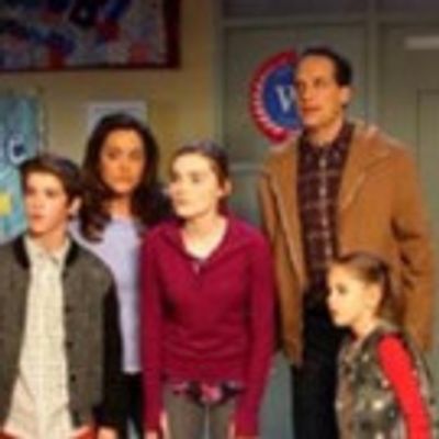 ABC's AMERICAN HOUSEWIFE Posts Best-Yet 67% Advantage Over Fox's 'The Mick'