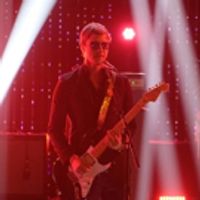 VIDEO: Banks & Steelz Perform 'Giant' on LATE LATE SHOW Video