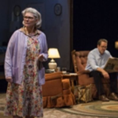 BWW Review: Steppenwolf's VISITING EDNA is an Emotional Lesson in Dealing with Loss